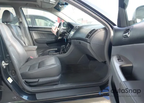 2006 Honda Accord 2.4 Ex из США, поврежденный, VIN 1HGCM56876A061183